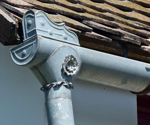 kiváló bádogosmunkával az