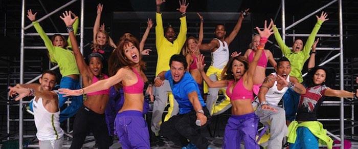 Zumba Fitness 12 éves kortól Step Aerobic 16 éves kortól Alakformáló női torna step padon. Egyszerű lépések, erősítő gyakorlatok, lazító-nyújtó mozgásfolyamatok. Időpontok: hétfő és szerda 8.00-9.