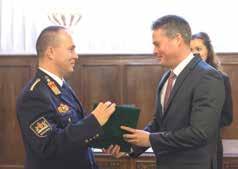 kerületi Tűzoltóparancsnokság hivatásos állományába. A parancsnokságot kiemelkedő színvonalon vezeti.