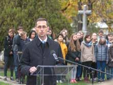 Egyik legtöbbet dolgozó és legmegbízhatóbb tagja a Józsefvárosi Polgárőrségnek. Nélküle elképzelhetetlen egy Józsefvárosi rendezvény vagy bármilyen más közösségi program biztosítása. B.R.