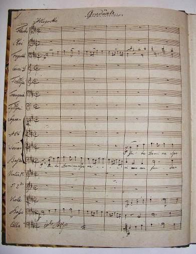 7. ábra: Hóra János graduáléjának első oldala autográf partitúra Hóra János orgonista és Bräuer Ferenc karnagy szakmai és baráti jó viszonyát bizonyítja a Hóra egy kompozícióján található ajánlás.