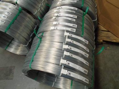 125g/m2 615 Szőlőhuzal 2,5mm (95% ZN + 5% AL) 700-900 MPA, 25kg/kiszerelés, ZN min.