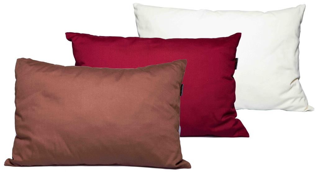 40x40 ben. One colored cushion with 00% cotton pillow sham, with a size of 40x40.
