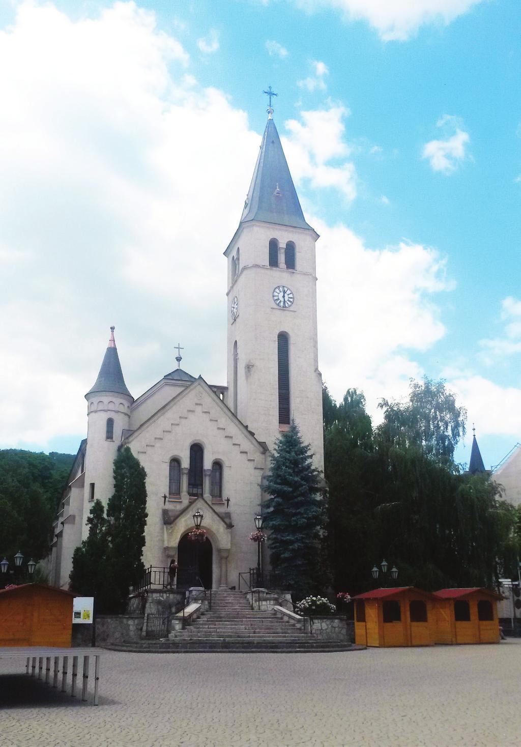 ZENÉS ISTENTISZTELETEK / MUSICAL SERVICES Zenés mise / Musical Holy Mass Augusztus 7. vasárnap, 9:00 I Katolikus templom Sunday, 7 August, 9 a.m. I Catholic Church Zenés istentisztelet / Musical Service Augusztus 7.