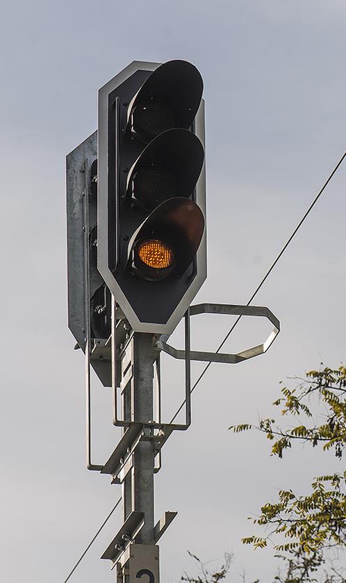 LED 136 hazai alkalmazása Térközjelzők a 30a és 2-es vonalakon