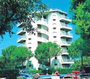 A lakásokban légkondicionáló, széf és wi-fi. Bilo/6 fős is- 3 szintes, mosógéppel, terasszal és kiskerttel- más áron! RUBIN 2* (Riviera) - strand 250 m, Mono/3 fős- a legolcsóbb medencés lakás!