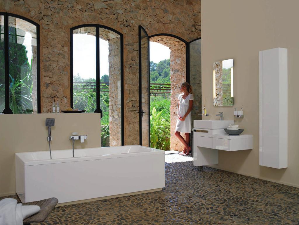 2009 ben teljesedett ki az Esprit home bath koncepció, amely átfogó fürdőszoba