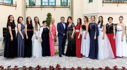 REPORT Dóra was waiting with 9 other girls to hear the decision of the jury at the third Anna Ball where the experts of beauty chose the Kisvárda-born girl as the most beautiful one, so she will have