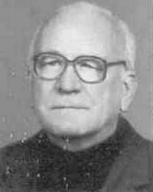 foglalkozna.