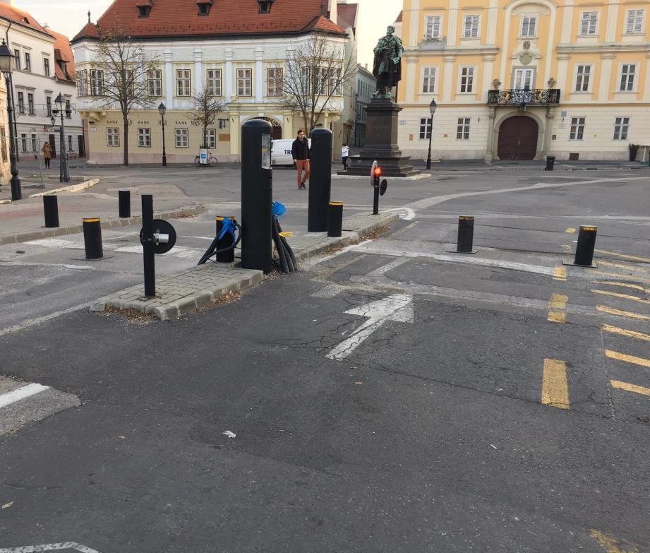 Szállodánk vendégei mentesülnek a behajtási tilalom alól, abban az esetben, ha a foglaláskor leadják a gépjármű rendszámát a hotel recepciójának.