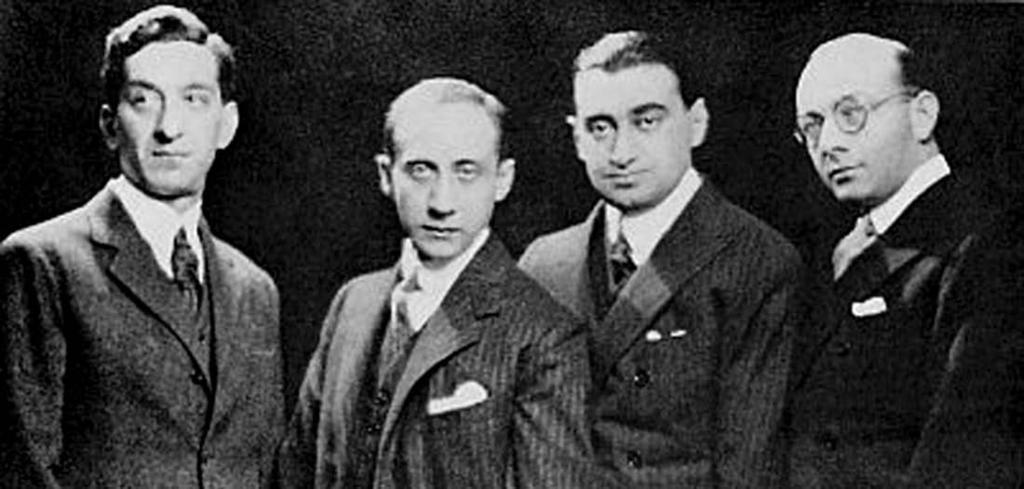 ZENETÖRTÉNET A Léner-kvartett: Smilovits József, Hartmann Imre, Léner Jenô és Róth Sándor három évig, majd 1946 végére Léner- Kuttner-Harsányi-Varga formációban öszszeállt az új Léner-kvartett.