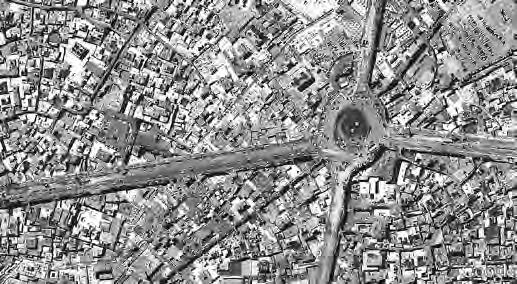 Isfahán, výrez z ortofotomapy, 2009. Zdroj: Google Earth. umenia až do súčasnosti.