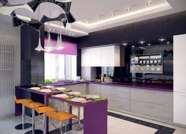 2018-ban akár lila színben is pompázhat a konyhád Itt egy másfajta szín trend 2018-ra, amely nem csak modern bútorával, hanem az erőteljes színeivel is elvarázsol bennünket.