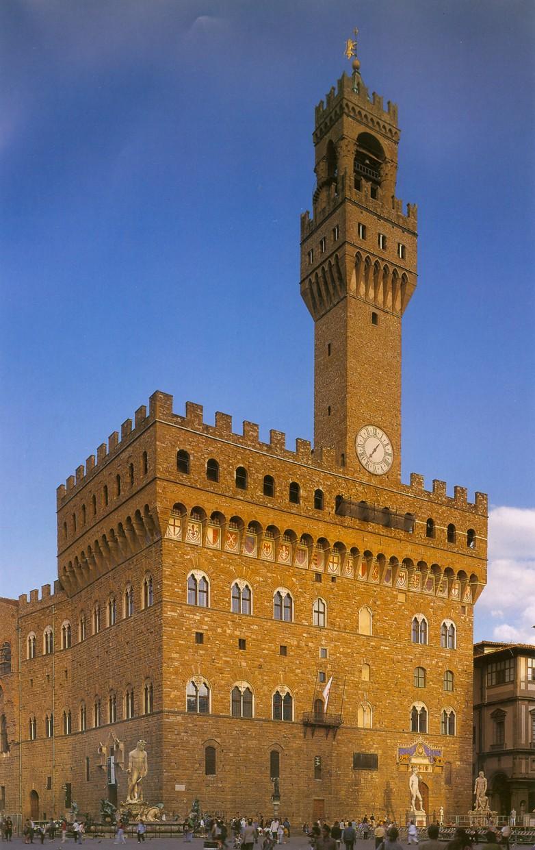 Firenze bevehetetlen kőerőd földszint teljesen zárt Emeletek