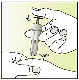 8. - A mutatóujja és a hüvelykujja segítségével csípje össze egy redőbe a bőrt.