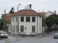 52 alkot karakteres egységet.