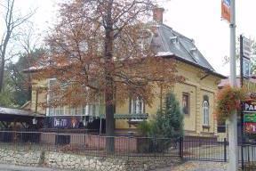 80 Petőfi Sándor utca 32. 633/2 Petőfi Sándor utca 34.