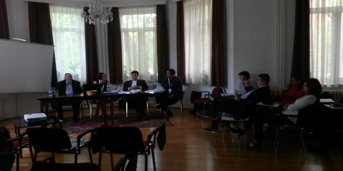 Maďarská akadémia vied s ochotou poskytla miestnosť na realizáciu stretnutia, a stala sa našim nepostrádateľným partnerom.