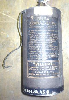 Ugyancsak 1910-ben kezdték gyártani a Dura elemeket, ezentúl ezeket is használták helyi telepként, sorba kapcsolt formában.