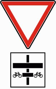 Kerékpárúton a zebracsík elvben nem értelmezhető, ott átvezetésre van szükség, átküldő rendszerű kerékpárosjelzőkkel.