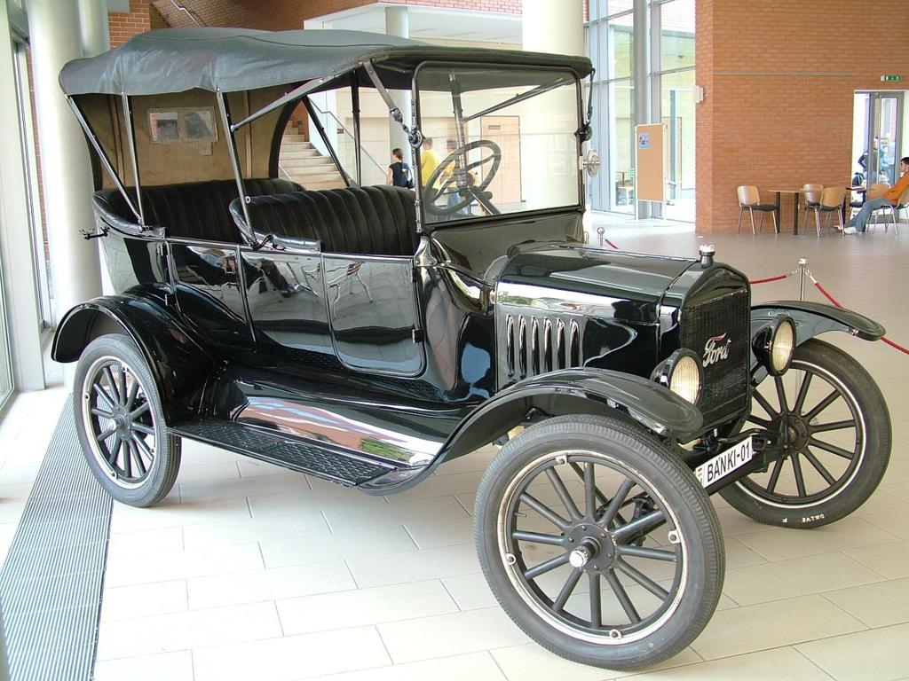 Henry Fordnak 1908-ban a T- modell piacra kerülésével váltak valóra az olcsó és megbízható autó gyártásáról szőtt álmai.