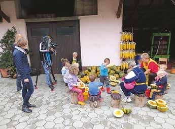 In prav v tem tednu so nas v vrtcu obiskali ustvarjalci madžarske otroške oddaje»pitypang Lučka«in to s prav posebnim namenom.