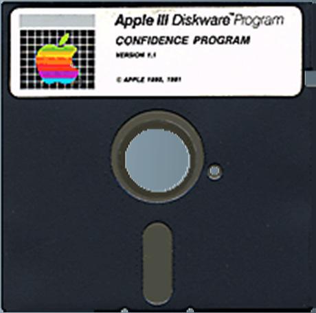 5 ¼ inch floppy 1976: IBM, Apple 110 kb 1978 kétoldalú Floppy, 360