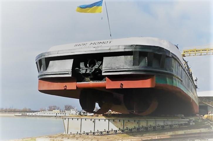 6. sz. ábra: A hajócsavarok és a Kort-gyűrűk egy másik, azonos típusú hajón (Fotó: Internet) A Lvov toló-vontató géphajó a hatósági intézkedés és szemle után folytathatta útját.