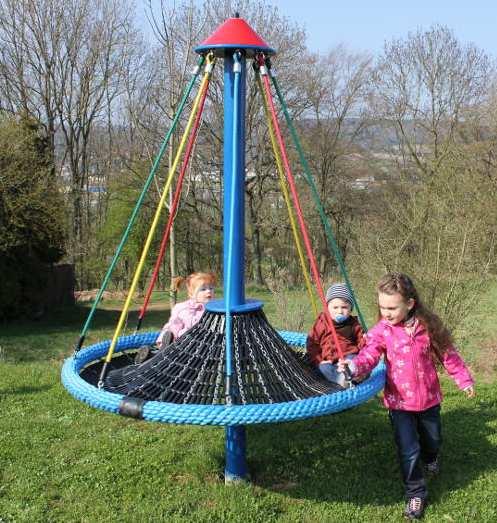 esés magasság: 0,8 m Ø 140 x 200 Ø 550 --- 150 "Szélmanó" forgó részei: 1 db 16 cm