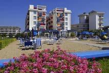 Stornóbiztosítás: 1,5%. HOTEL MIAMI*** Fekvése: a két épületből álló szálloda Lido di Jesolo nyugati részén található (Piazza Aurora 200 m), felújított, modern szálloda a strandtól 150 m-re fekszik.