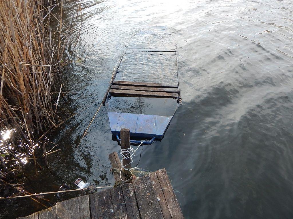 Az eset rövid áttekintése 2015-028-6 2015. április 06-án 22:00 körüli időpontban a piskói halastavon horgászás közben két személy egy csónakból a tóba borult. Egyikük úszás közben elmerült és eltűnt.