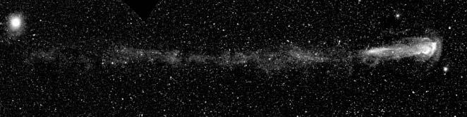 282 Meteor csillagászati évkönyv 2011 5. ábra. A Mira Ceti és csóvája. legismertebb csillaga, aminek fényváltozását több mint 400 éve fedeztük fel, de valószínûleg már az ókori kultúrák is ismerték.
