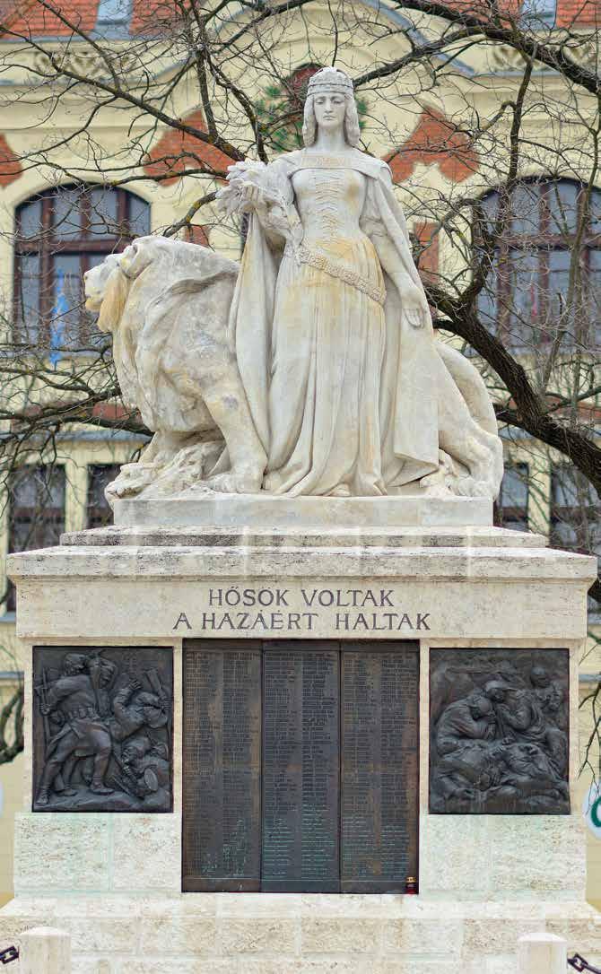 I. világháborús hősi emlékmű Dezső Kázmér, Nagykőrös polgármestere 1925-ben bízta meg Zalát a város hősi halottai emlékművének elkészítésével, és két év múlva, 1927-ben már fel is avatták az alkotást.