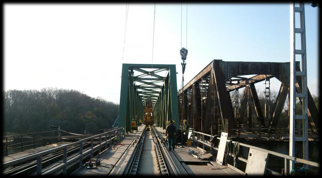 Szolnoki vasúti Tisza-híd - mederhíd: 2 egyvágányú felszerkezet - ártéri