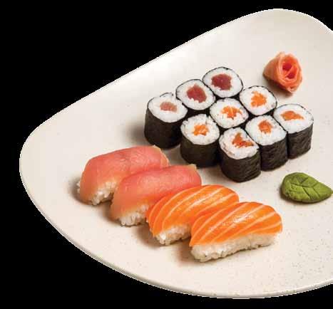 120 Ft SANZASHI (8 maki 4 nigiri) 2 füstölt lazac maki, 2 vöröstonhal maki, 2 lazackaviár maki, 2 lazac maki, 1 lazac nigiri, 1 füstölt lazac nigiri, 1 vöröstonhal nigiri, 1 lazackaviár gunkan.