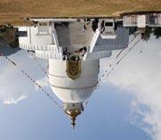 (reggeli és vacsora, italok nélkül) Részvételi díj:...........................555.000 Ft Egyágyas felár:..........................185.000 Ft Shey gompa Shanti sztúpa Lamayuru gompa 14 NAP l 2019.07.