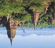 000 Ft szállást helyi, 3-4*-os szállodákban, 1 éjszakát hajón a Halong-öbölben svédasztalos reggelit, 12 ebédet, 2 vacsorát, a Halong- öböl hajóúton 1 ebédet és 1 vacsorát, a helyszíni közlekedést