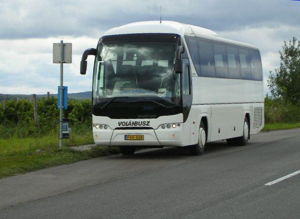 37 24. slika Autobus Volánbusz Zrt-a tipa Neoplan Tourliner koji saobraća na međunarodnoj relaciji (Izvor: www.volanbusz.hu) 25.