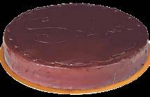 díszítéssel) 14 szelet Barackos Ricotta Torta (lágy piskóta vaníliás túrókrémmel töltve, csokoládédarabkákkal )14 szelet Cherry Brownie