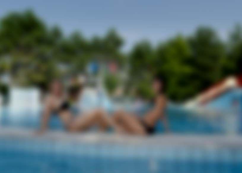Nagykátai Gyógy-és Strandfürdő Gyógy és Strandfürdő 2760 Nagykáta Jászberényi út 88. Hungary Fürdőház: tel.: +36 29 440 366 web: www.nagykatastrand.hu N 48.0609036 E 19.