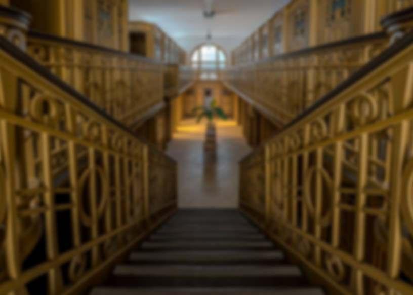 Árpád Fürdő Székesfehérvár Székesfehérvár Árpád Spa H-8000 Székesfehérvár Kossuth u. 12, Hungary tel.: +36 22 814 400 e-mail: info@fehervar-arpadfurdo.hu web: www.arpadfurdo.eu N 47 11'25.