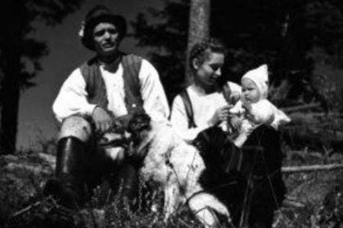 che questo film è stato creato dall ononima novella dello scrittore transilvano József Nyírő 2 (1889-1953) che è uno dei migliori talenti nella letteratura della Transilvania perduta che, precedendo