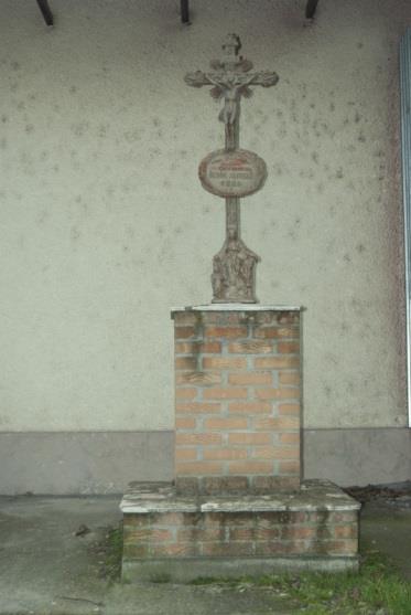 Későbbiekben kereszteket állítottak a