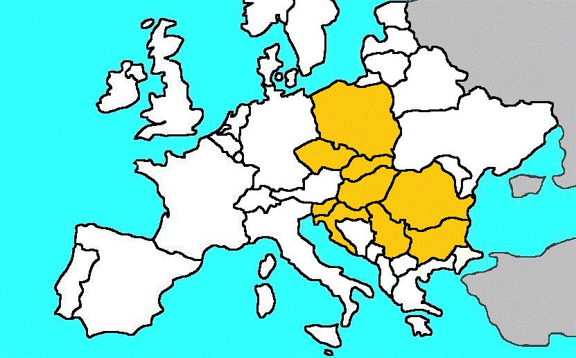 Gondolatmenet Korábbi kutatásokhoz illeszkedés: Regionális összehasonlítások (sportszakmai és pénzügyi) Játékospiaci elemzések, nagy tornák