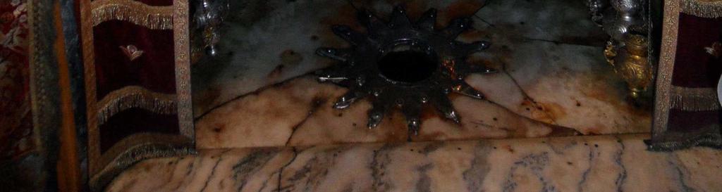 A kereszténység kezdeteitől fogva az a barlang, ahol Jézus született, szent helyként volt tisztelve.