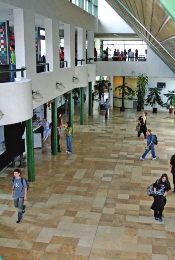 hu Kósa Edit Kovács Valéria Kőházi Tiborné Kőrösi Ágnes Kröel- Dulayné Varga Magdolna Kürtiné Ivitcz Irén Laczkó Péter László Noémi Linita Ferreira Lisztóczki János Lunczer Ildikó Marton Sándor