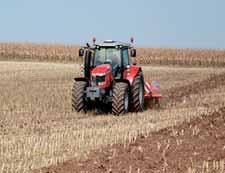 Az automatikus kormányzás alkalmazása elősegíti a jó minőségű mezőgazdasági munkavégzést és mérsékli a traktoros leterhelését.
