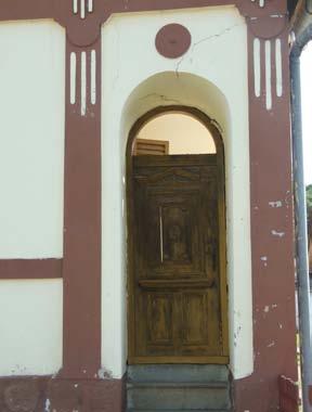 FALUSIAS LAKÓTERÜLET
