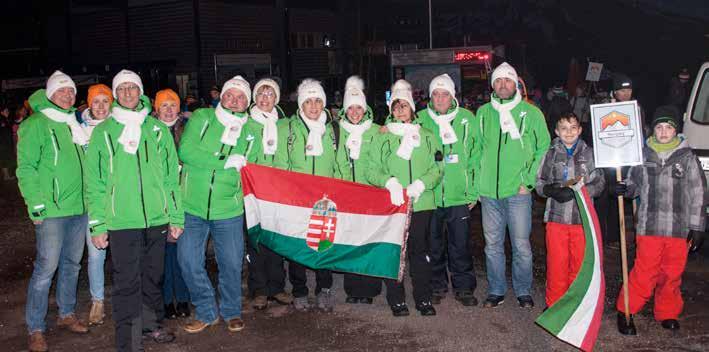 Úgy éreztem egy kicsit, magamra maradtam, A nyitóünnepélyre készülődünk mert a többi csapattagot csak felszínesen vagy egyáltalán nem ismertem.