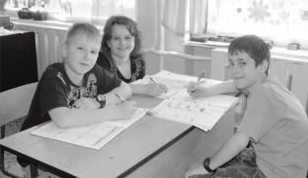 4 Kis iskola, nagy sikerek A helyi szlovák tannyelvű alapiskola idén három diákot indított a pitagoriász matematikaversenyen.